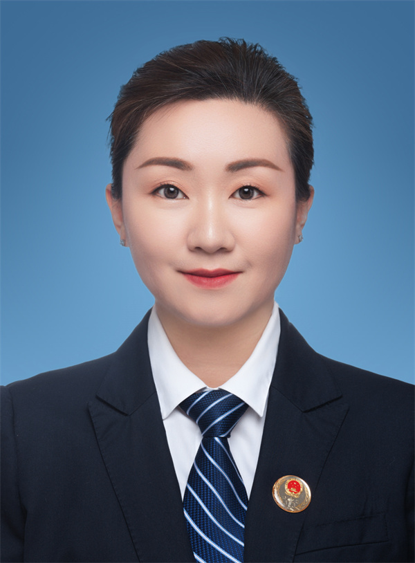 簡(jiǎn)愛(ài)（公證員助理）